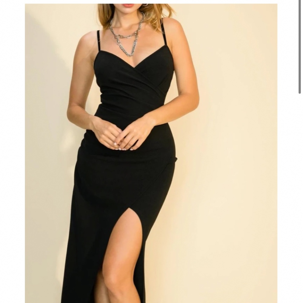 Black Thigh Slit Maxi Dress